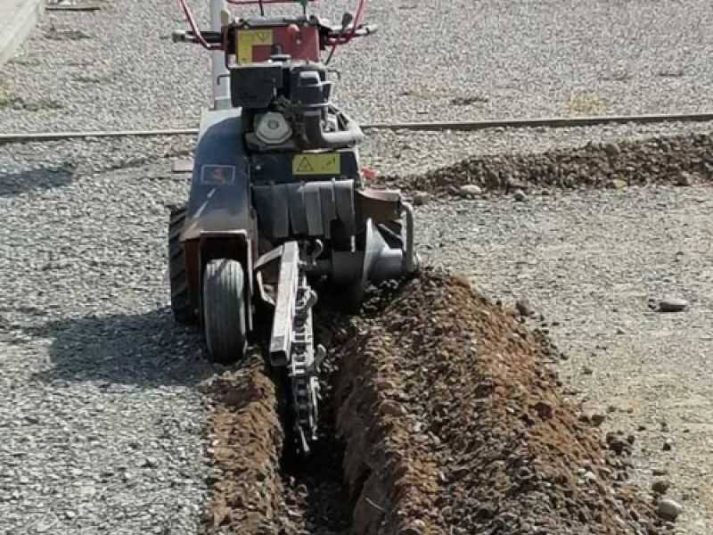 Apertura de zanjas con zajadora Apertura de zanjas con zajadora